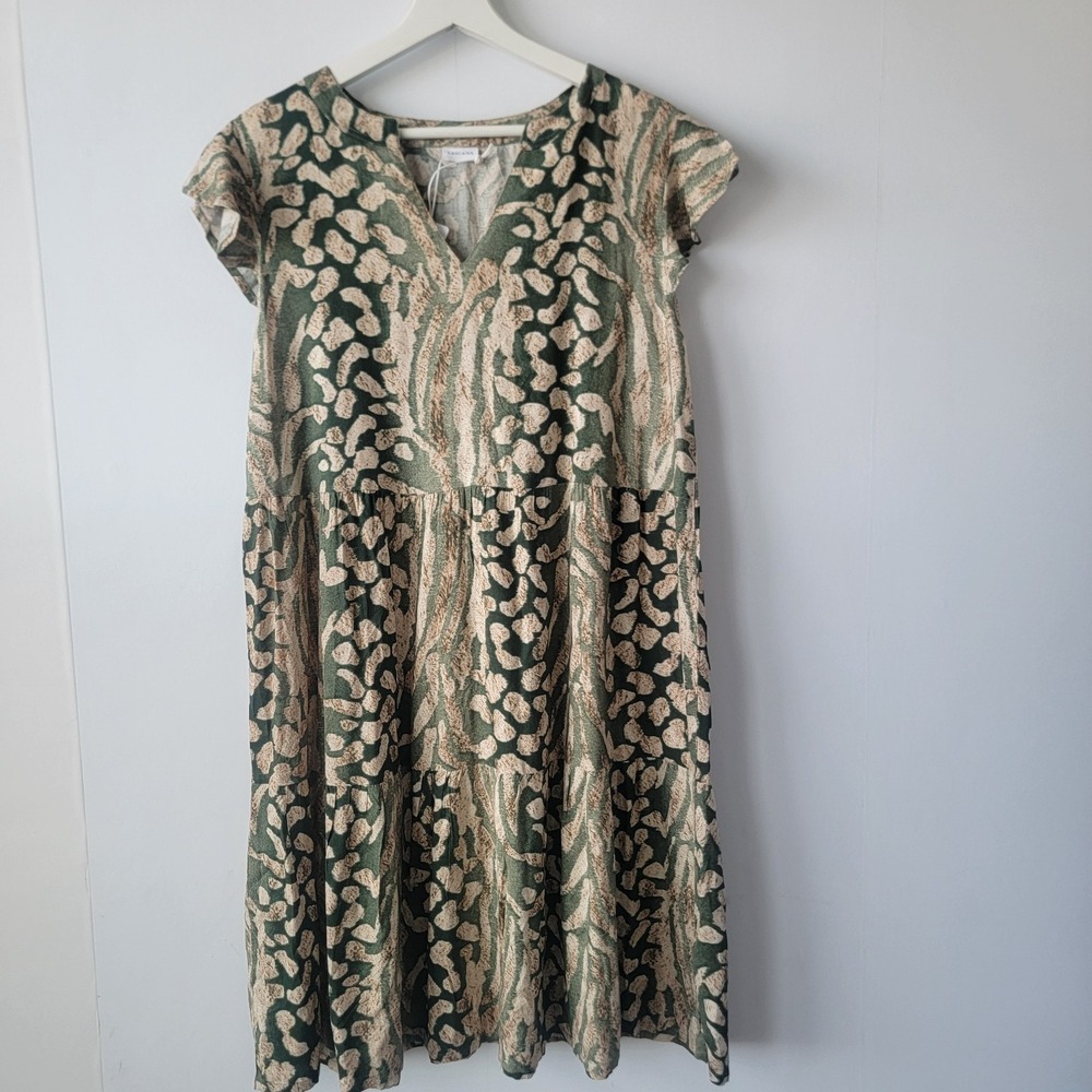 LASCANA Womens Animal Print Tiered Dress sz 10 v-neck boho Flutter sleeve reffle